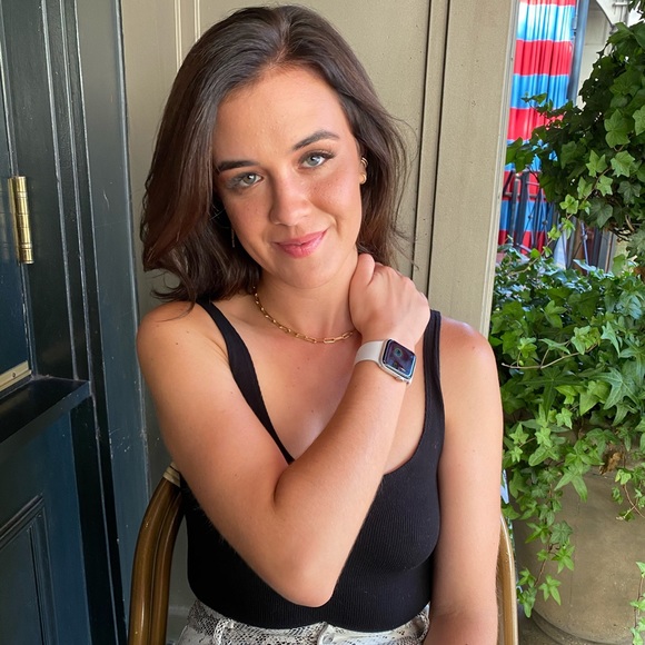 Meet your Posher, Shaina - Picture 1 of 1